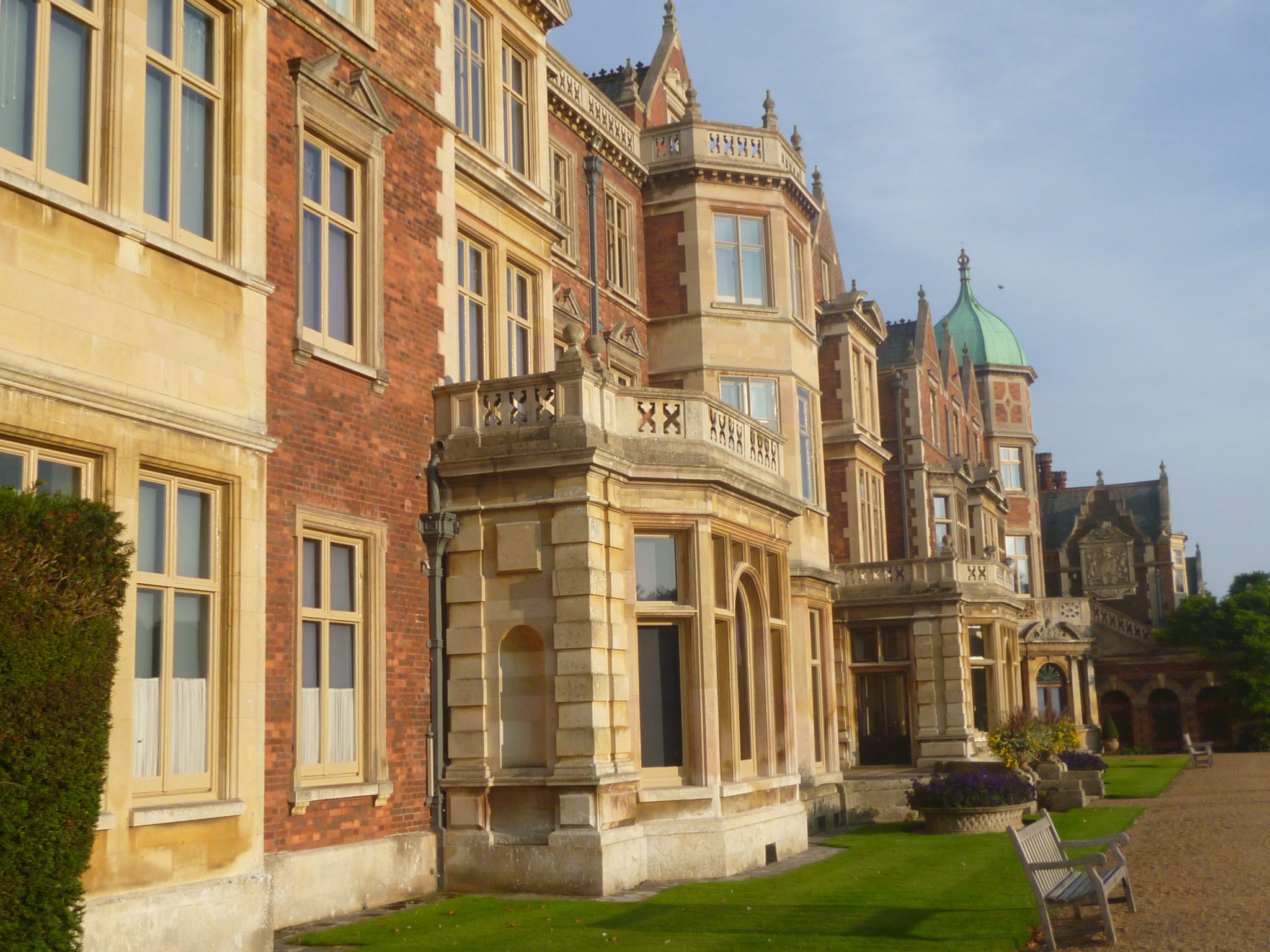 Visiting Sandringham, the Queen’s Country Home in Norfolk – Scholar Gipsy